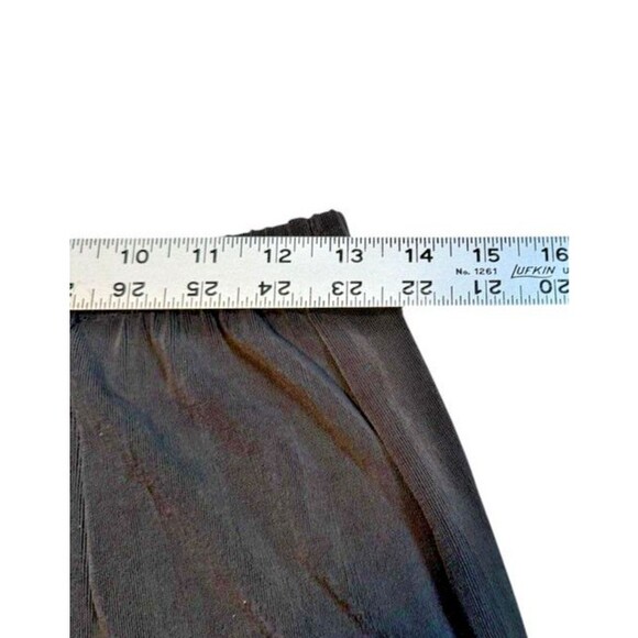 Chico's Travelers Set Size Small (1) Petite Cardigan Jacket Pants Short -Ankle - Picture 7 of 10